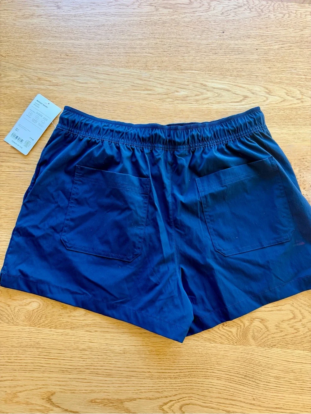 Athleta Pull On Deep Navy Blue Midday Athletic Drawstring Shorts! NEW with Tag